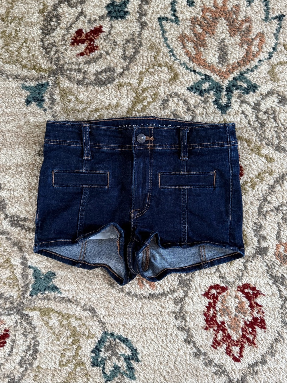 American Eagle Outfitters Dark Blue Denim Jean Shorts, size 0